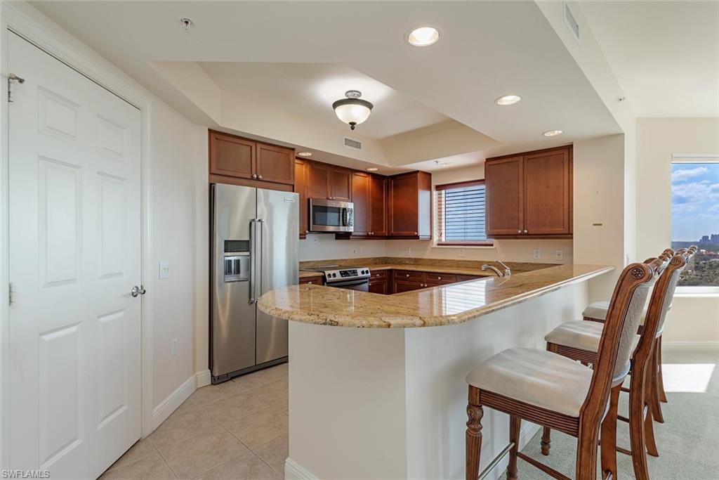 NAVONA AT THE COLONY - Residential