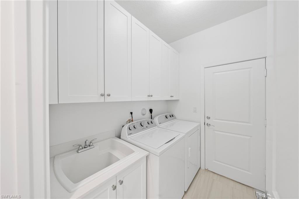 MAPLE RIDGE - Residential Lease