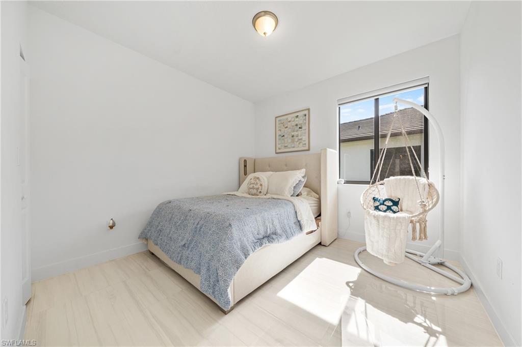 MAPLE RIDGE - Residential Lease