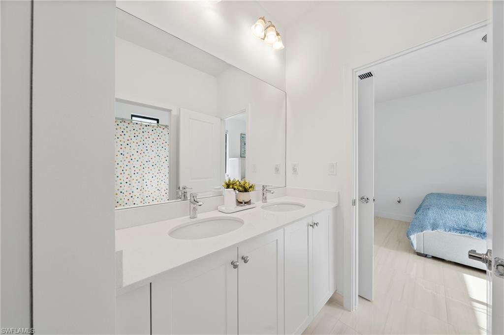 MAPLE RIDGE - Residential Lease