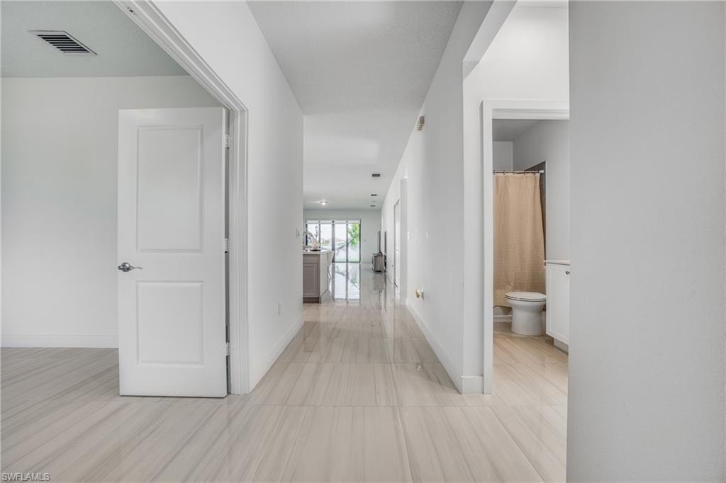 MAPLE RIDGE - Residential Lease