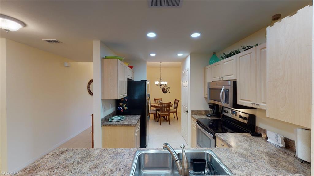 MANDOLIN BAY - Residential