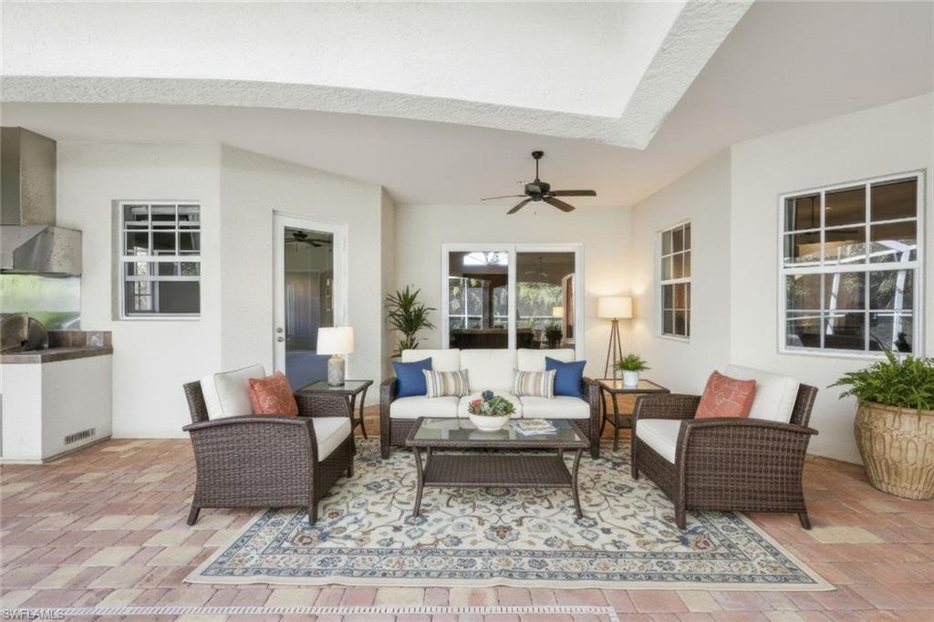 CAPE HARBOUR - Residential