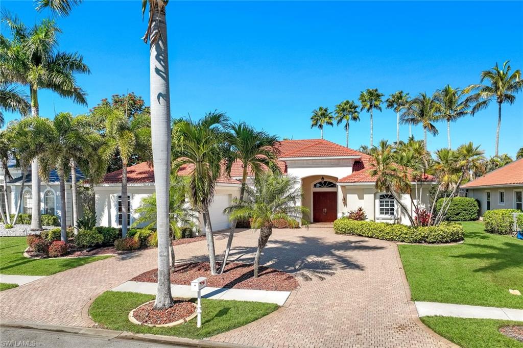 CAPE HARBOUR - Residential