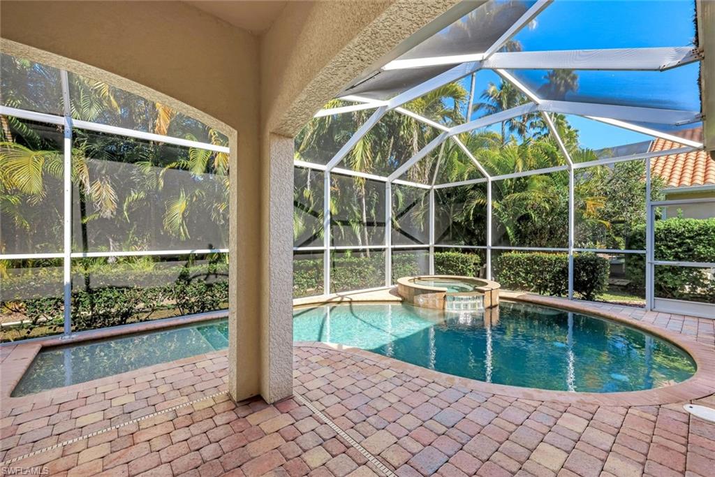 CAPE HARBOUR - Residential