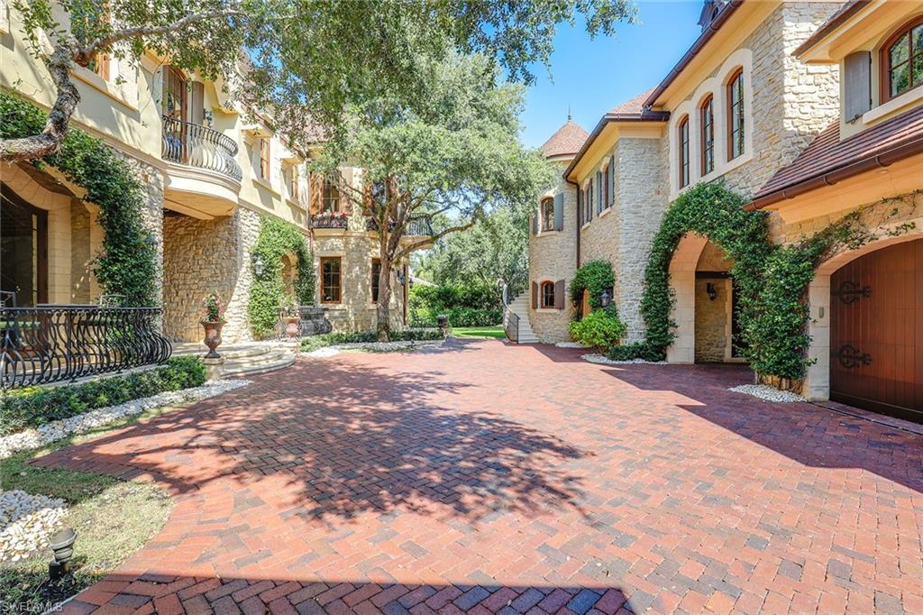 ISLE ROYALE - Residential