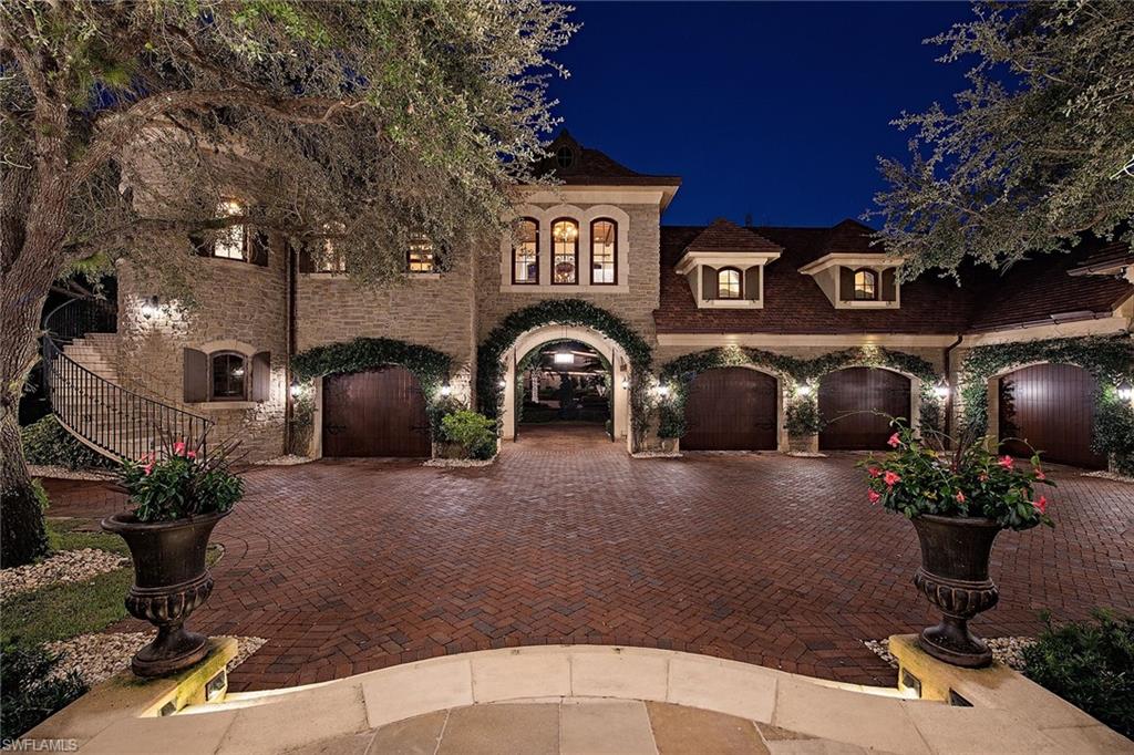 ISLE ROYALE - Residential