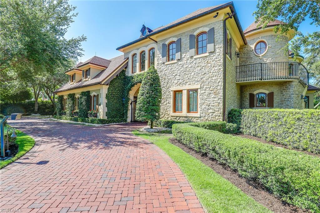 ISLE ROYALE - Residential