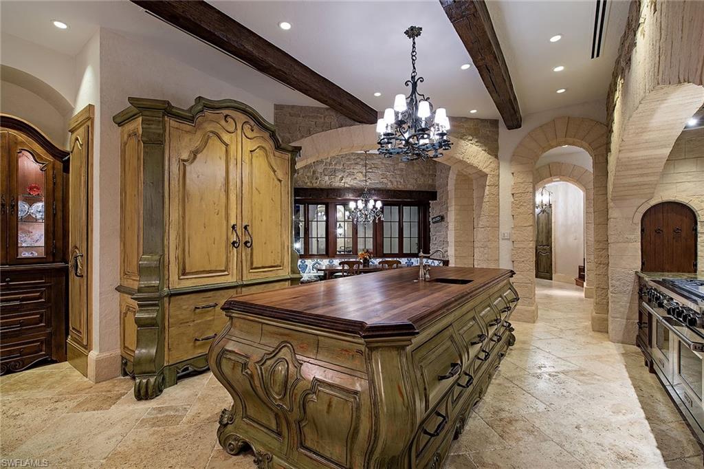 ISLE ROYALE - Residential