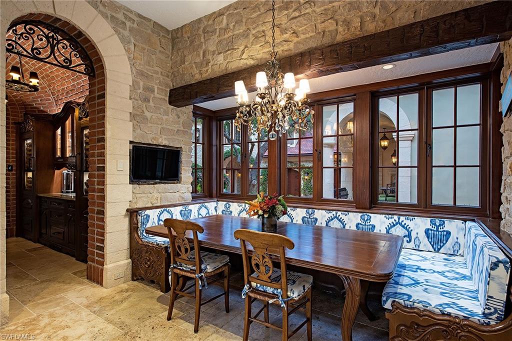 ISLE ROYALE - Residential