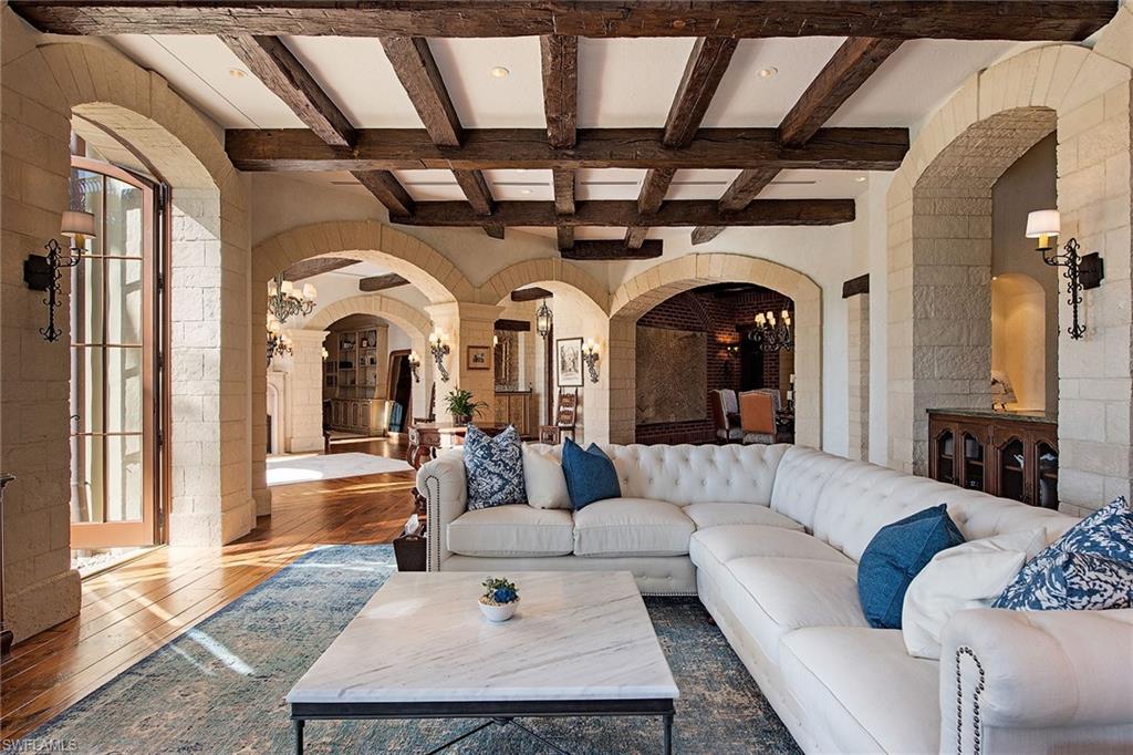 ISLE ROYALE - Residential