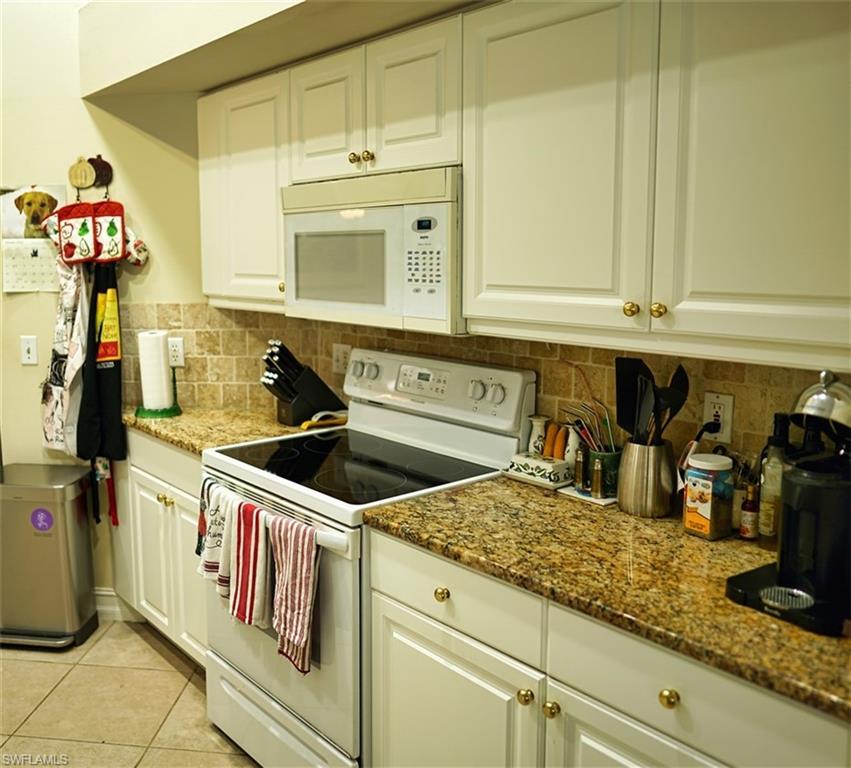 CROWN POINTE EAST - Residential