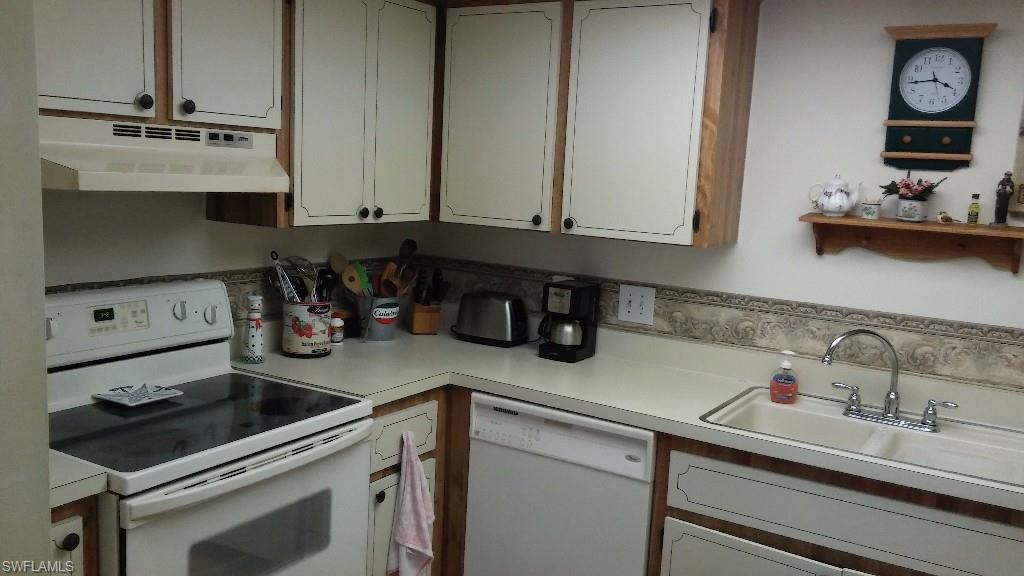 CARLETON PLACE CONDO - Residential