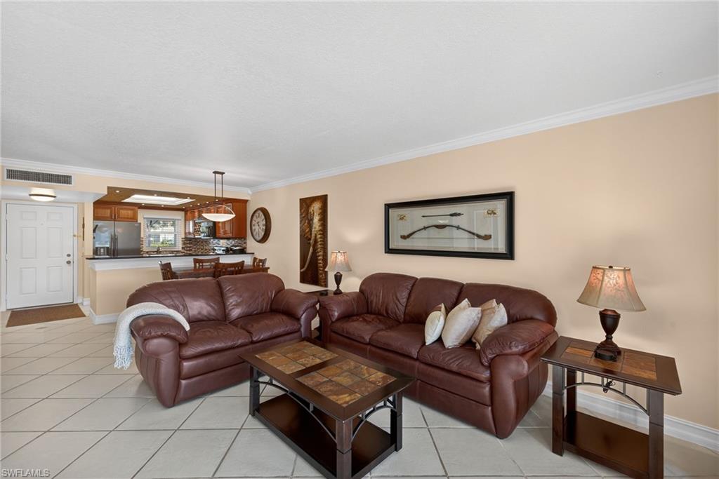201 Quail Forest BLVD 109