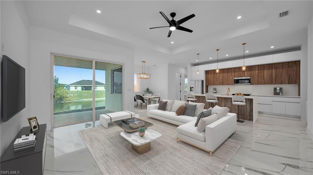 CAPE CORAL - Residential