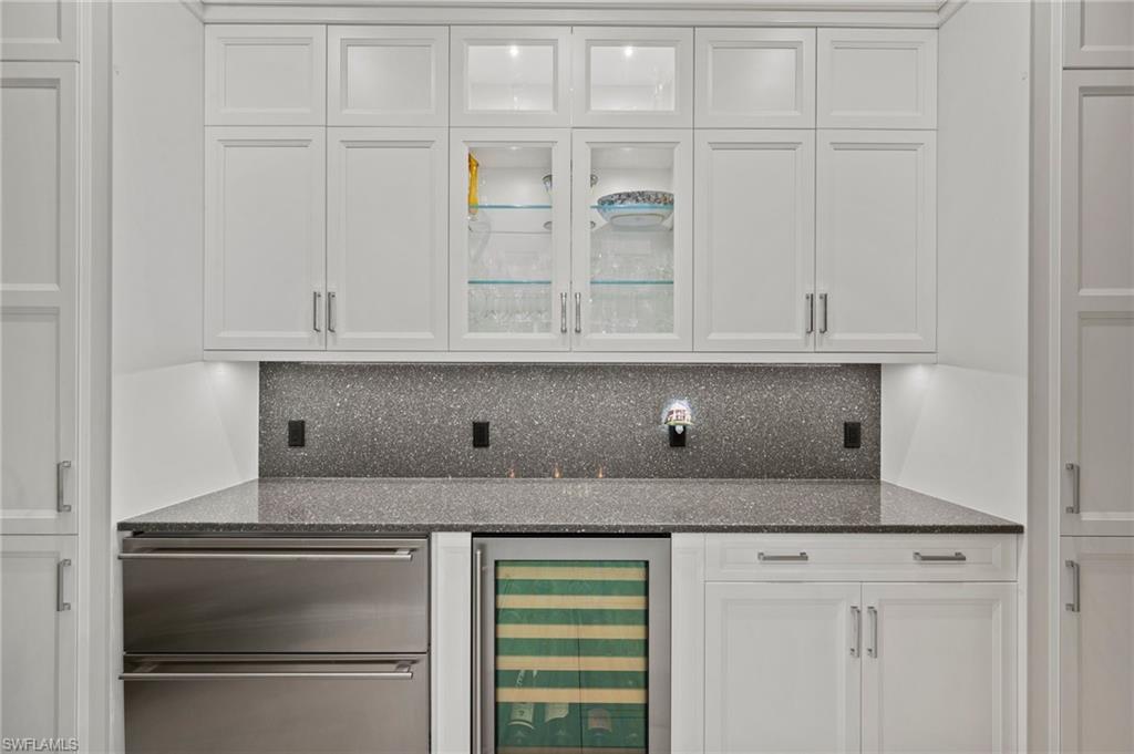 QUAIL WEST - Residential