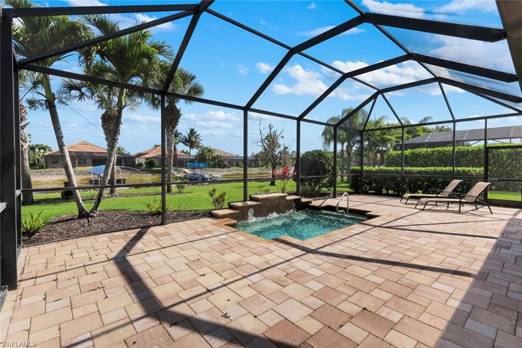 QUARRY SHORES - Residential