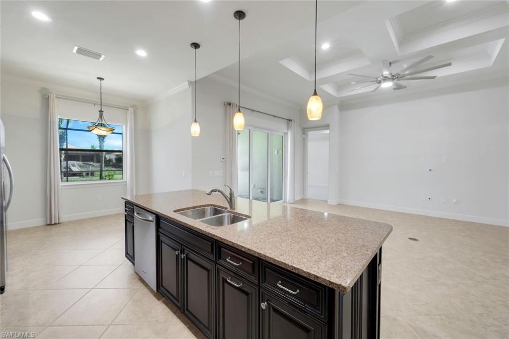 QUARRY SHORES - Residential
