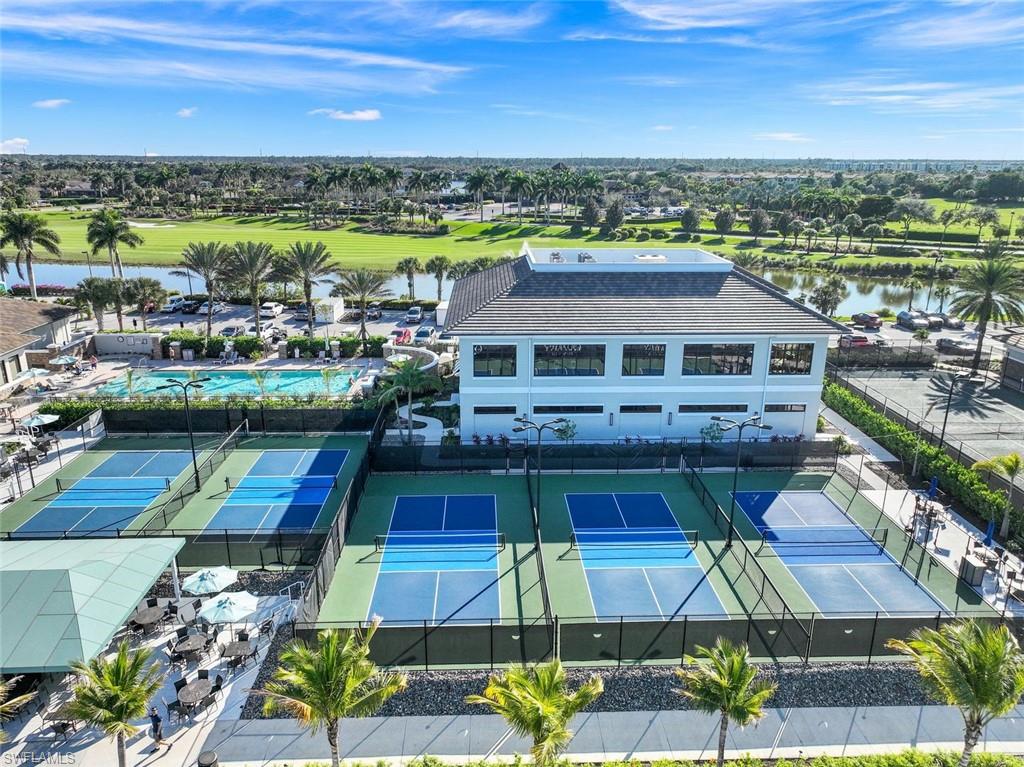 QUARRY SHORES - Residential