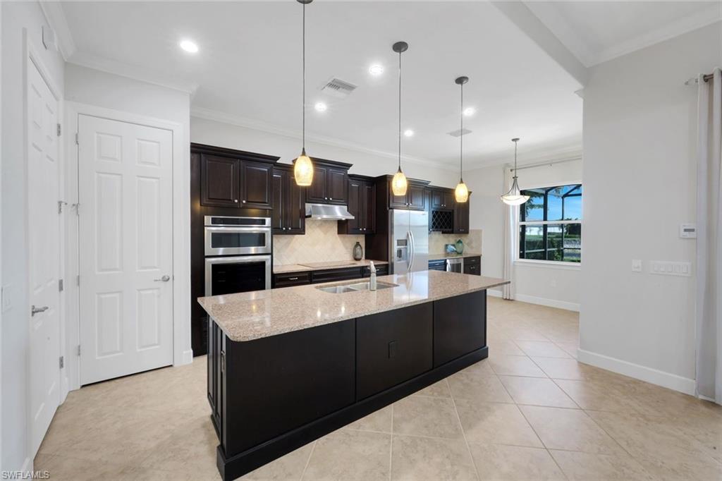 QUARRY SHORES - Residential