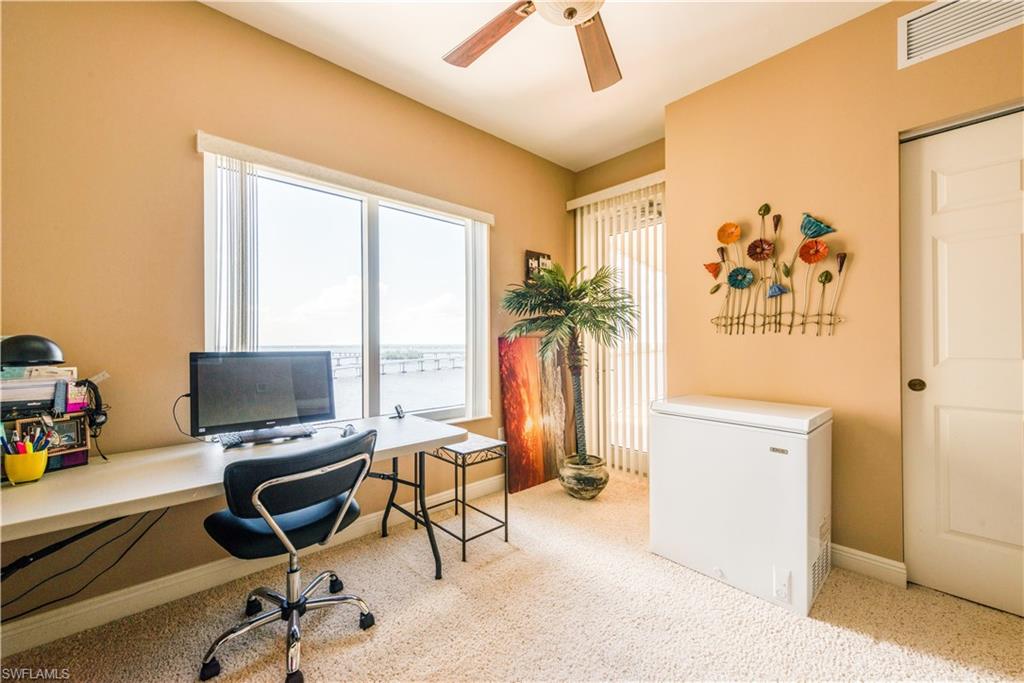 ST. TROPEZ - Residential