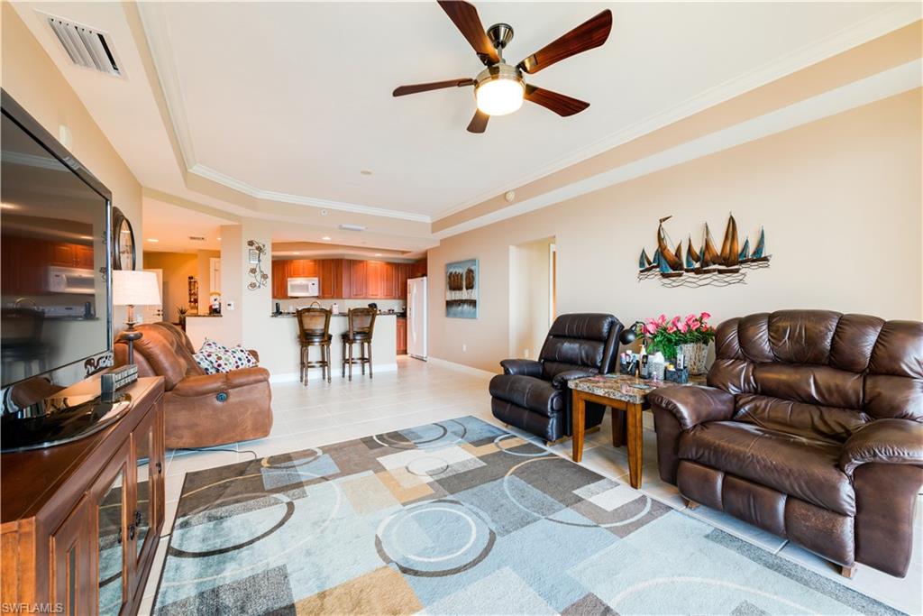 ST. TROPEZ - Residential