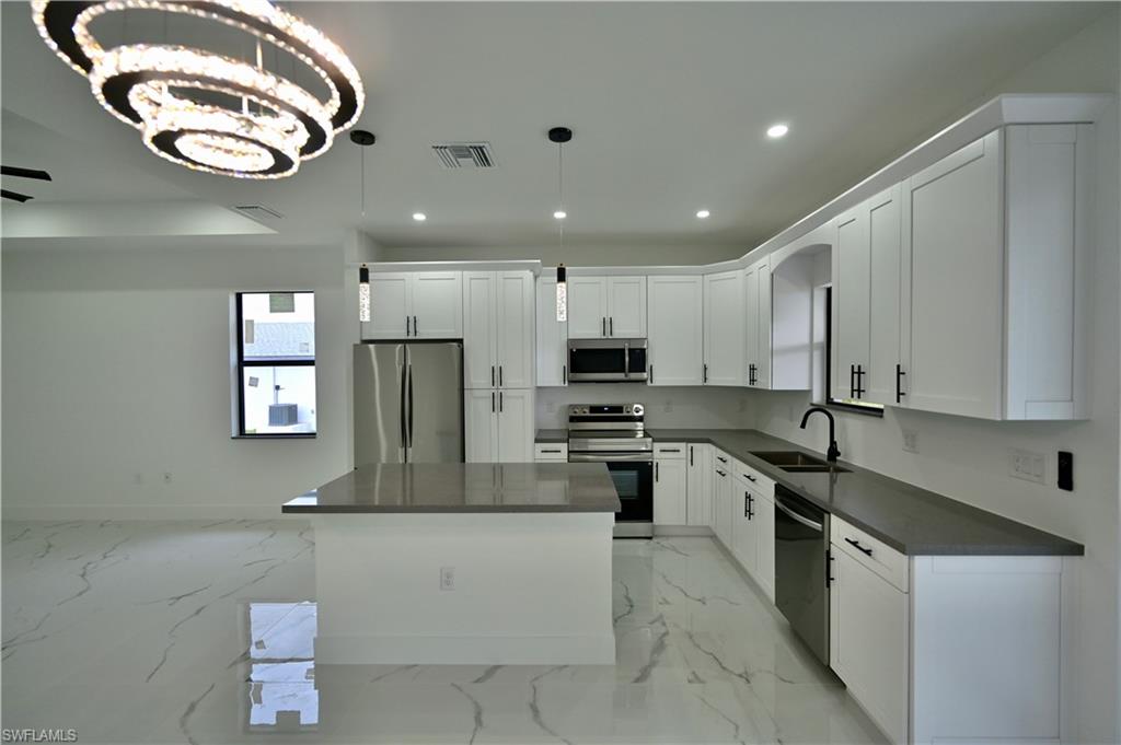 LEHIGH ACRES - Residential Lease