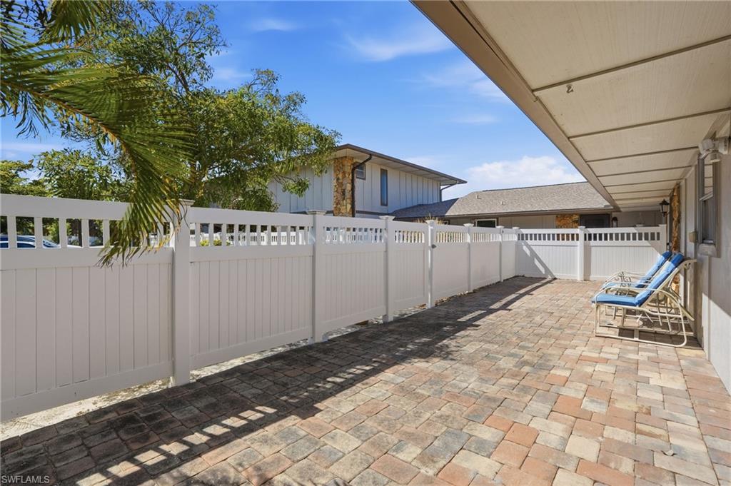 CALOOSA BAYVIEW - Residential