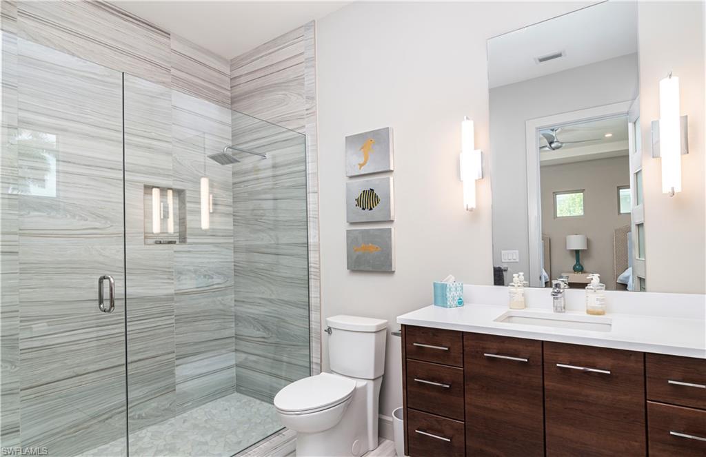 AQUALANE SHORES - Residential