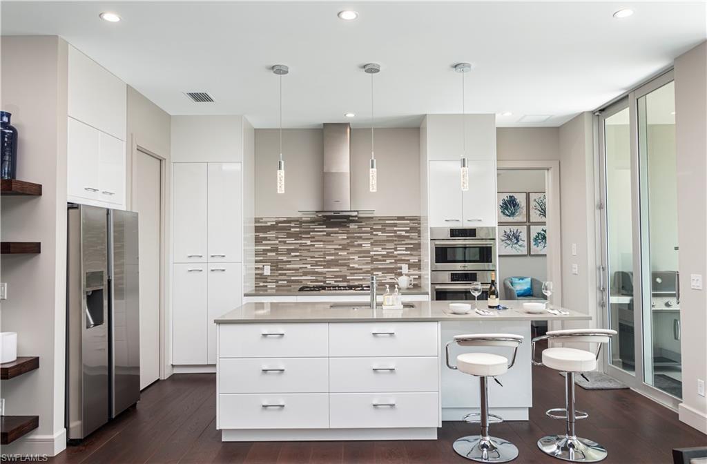 AQUALANE SHORES - Residential