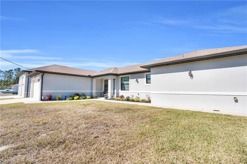 LEHIGH ACRES - Residential