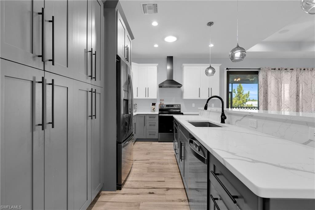 LEHIGH ACRES - Residential