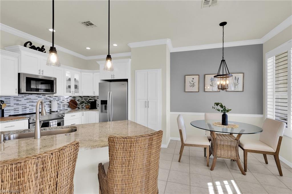 WEDGEWOOD - Residential