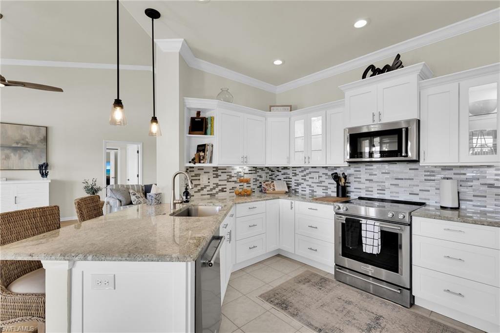 WEDGEWOOD - Residential