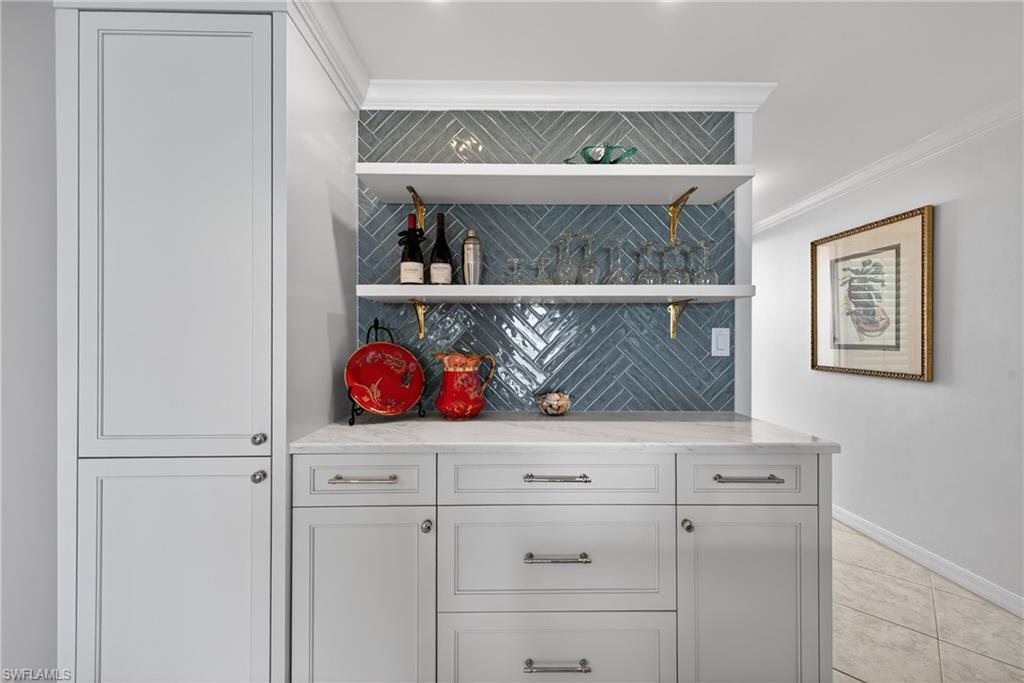 NAPLES CONTINENTAL - Residential Lease