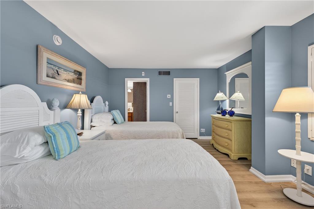 NAPLES CONTINENTAL - Residential Lease