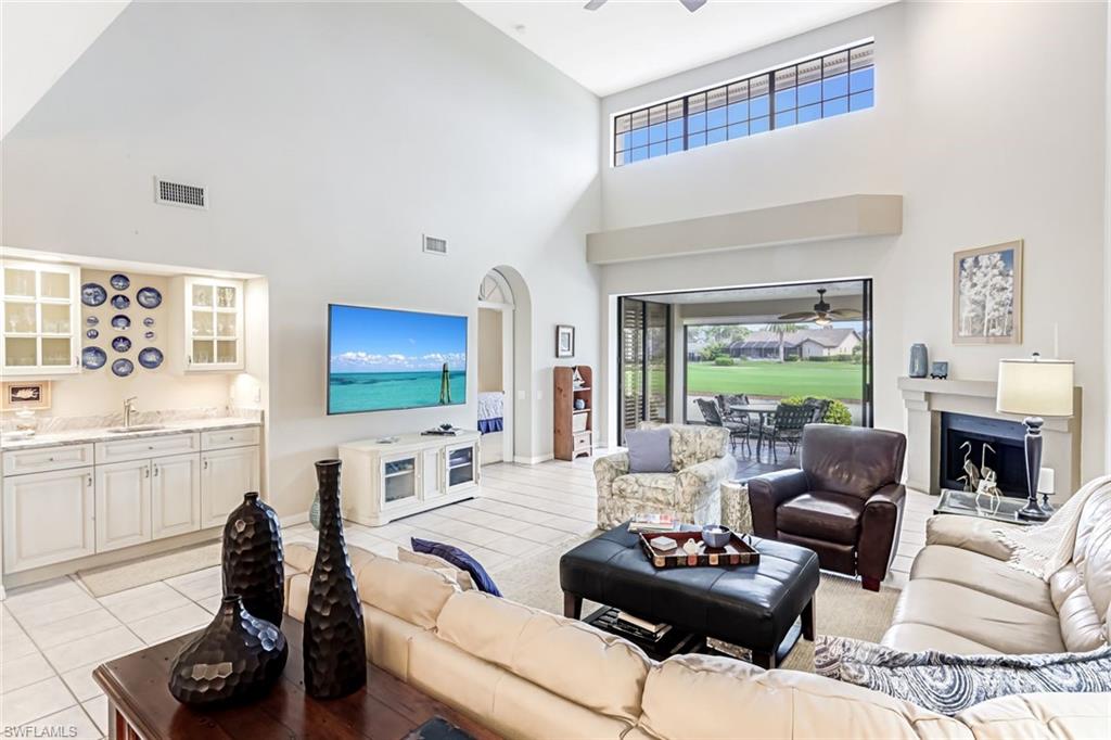 16281 Fairway Woods DR 902