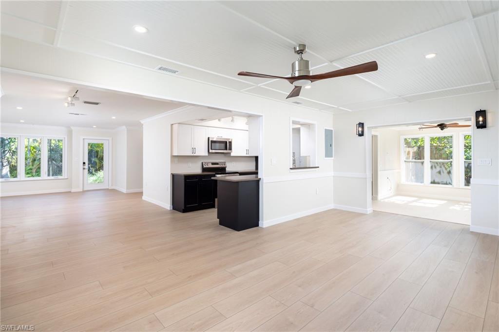 BROOKSIDE - Residential