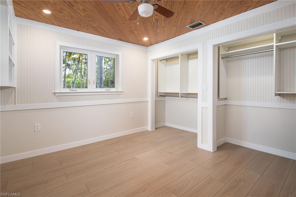 BROOKSIDE - Residential