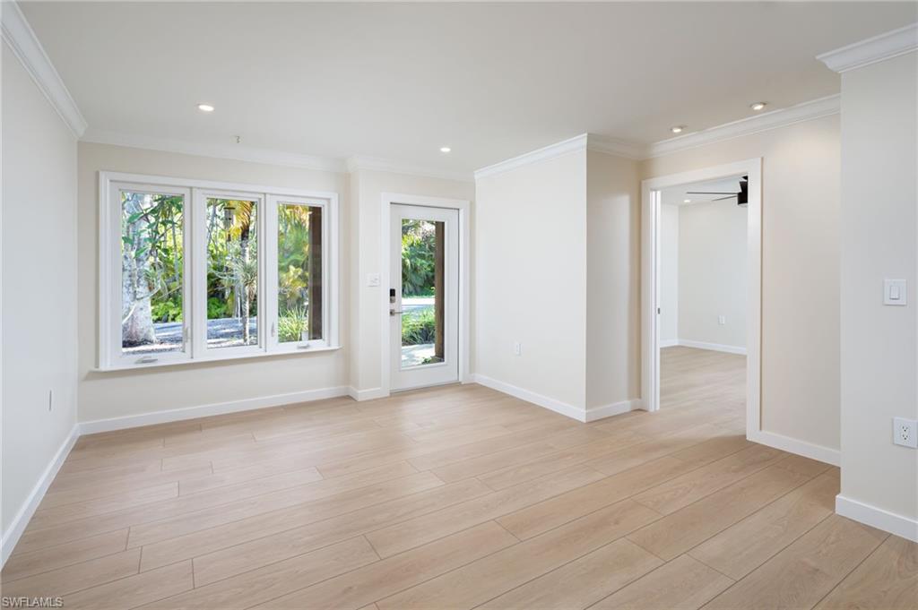 BROOKSIDE - Residential