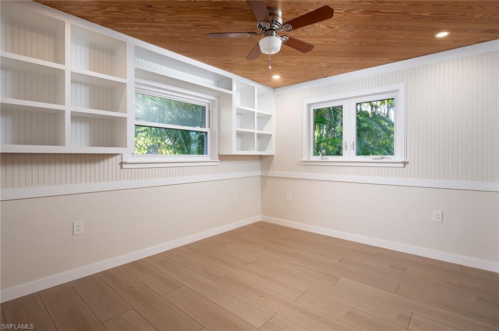 BROOKSIDE - Residential