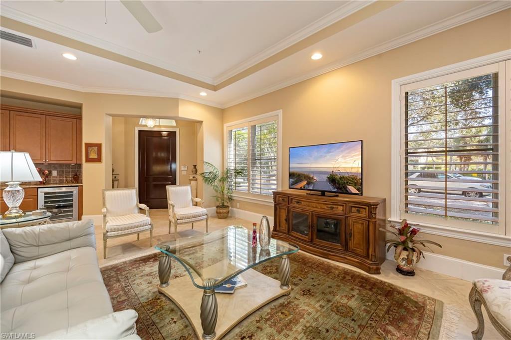 TRADITIONS - Residential