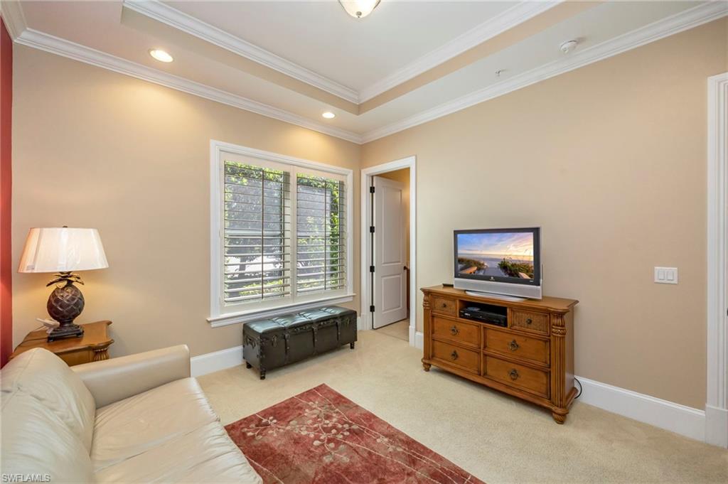 TRADITIONS - Residential