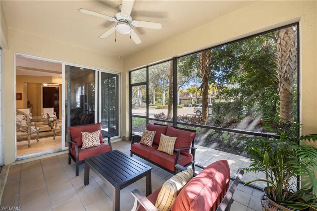 TRADITIONS - Residential