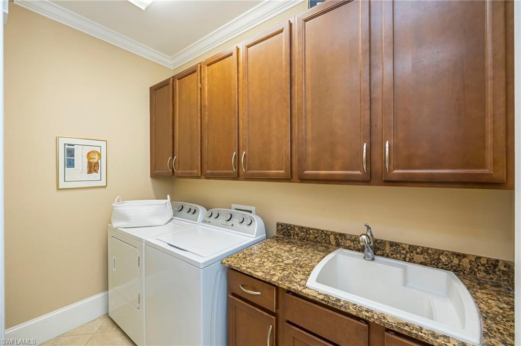 TRADITIONS - Residential