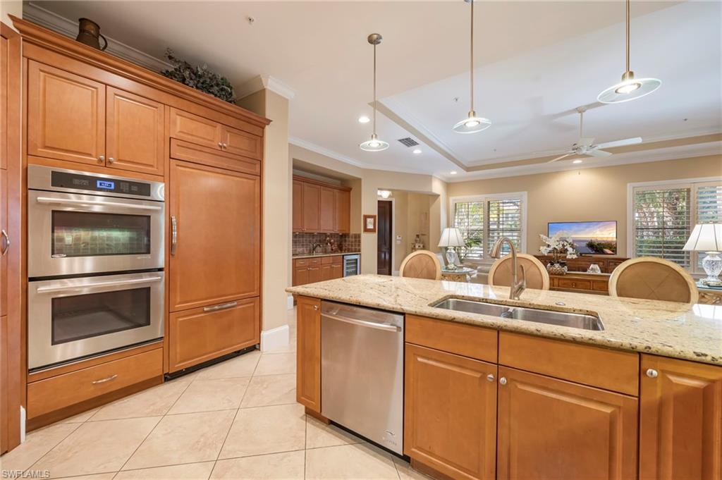 TRADITIONS - Residential