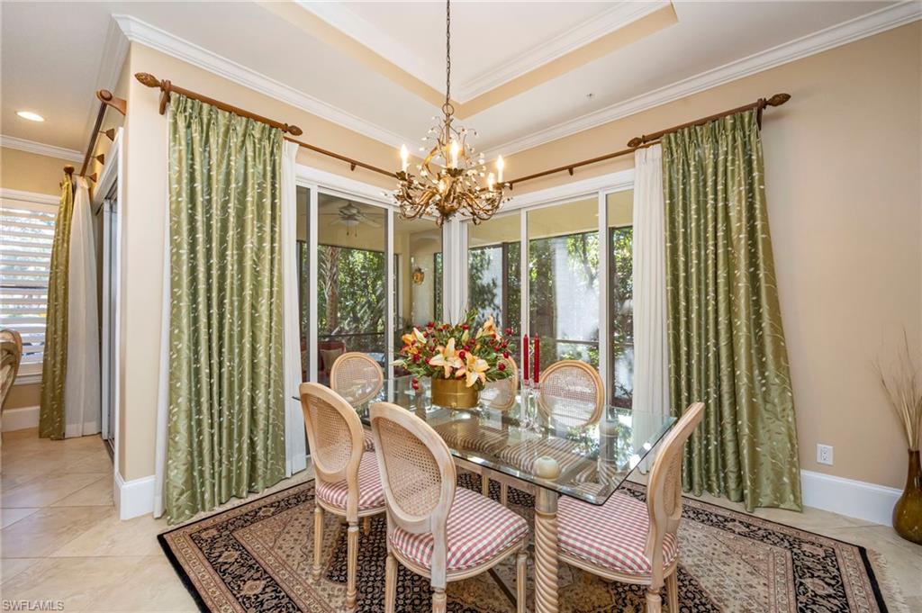 TRADITIONS - Residential