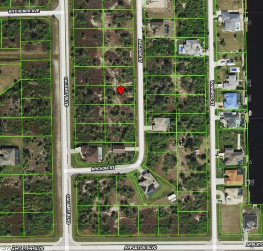 Great vacant Lot in Port Charlotte, FL.  Build your dream home in the desirable South Gulf Cove neighborhood with great golfing and fishing nearby.