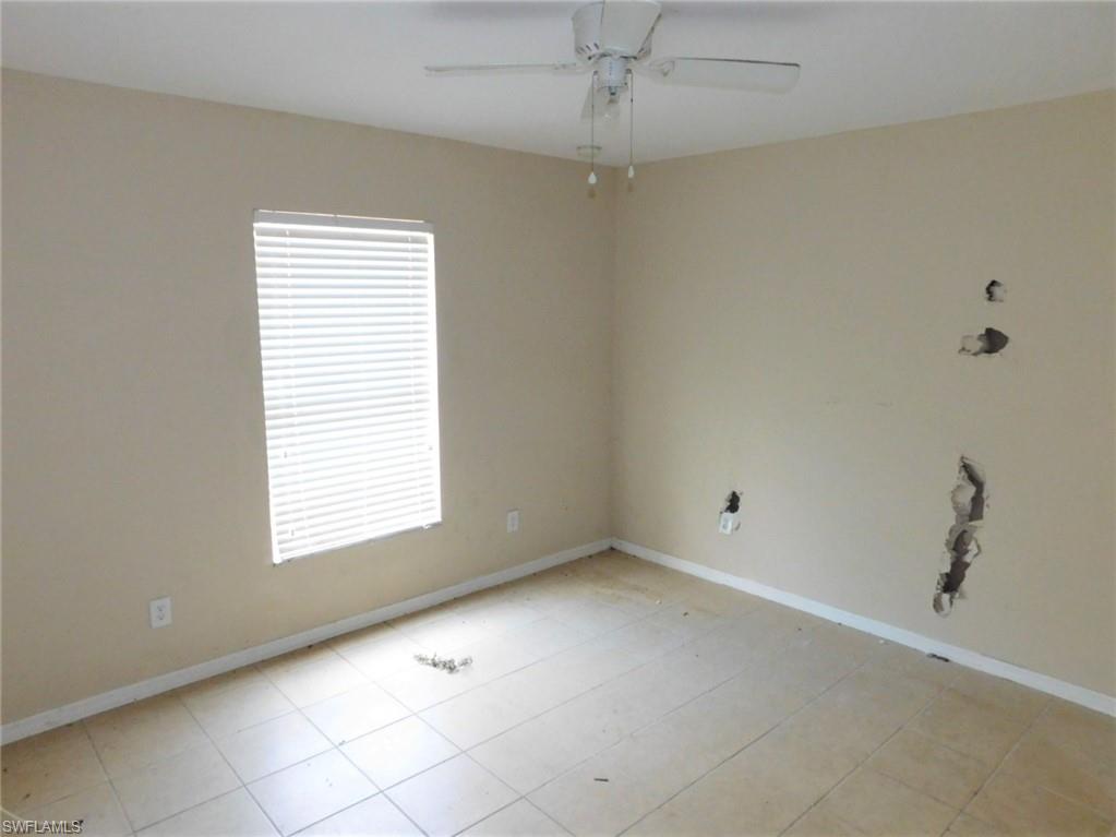 MIRROR LAKES - Residential