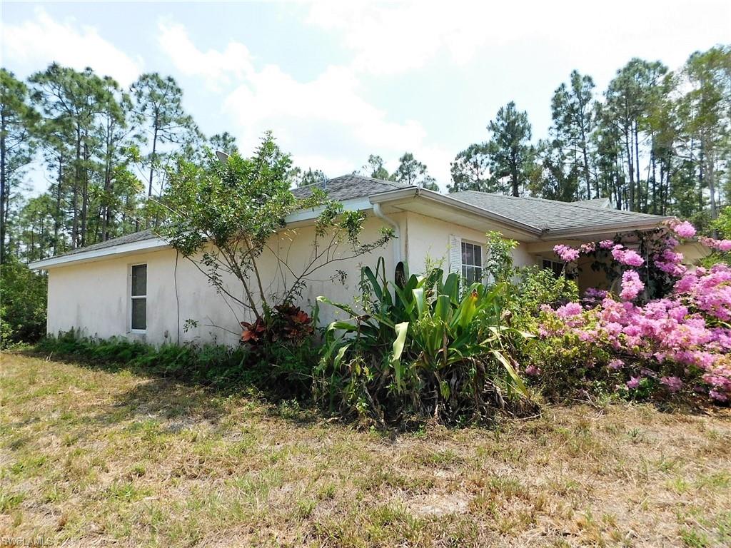 MIRROR LAKES - Residential